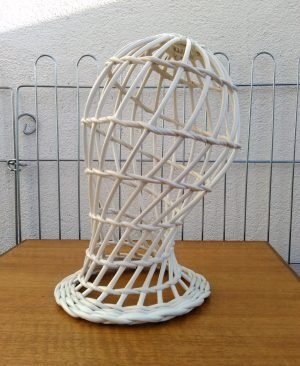 CABEZA SOMBRERERA EXPOSITOR MIMBRE VINTAGE